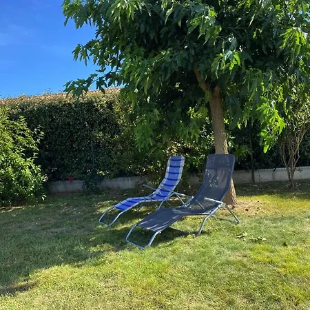 Maison Neuve Proche Avec Jardin, 4 Couchages, Confort - Fr-1-336-15 *