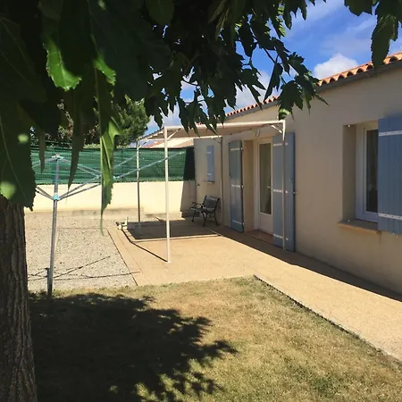 Maison Neuve Proche Avec Jardin, 4 Couchages, Confort - Fr-1-336-15 Holiday home *